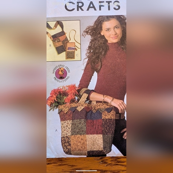 Sewing patterns For Tote Bags, Purses and Travel Accessories  McCalls - Picture 2 of 5